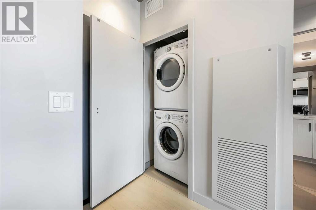 Apartment Stylish With Exclusive Rooftop Pool Calgary
