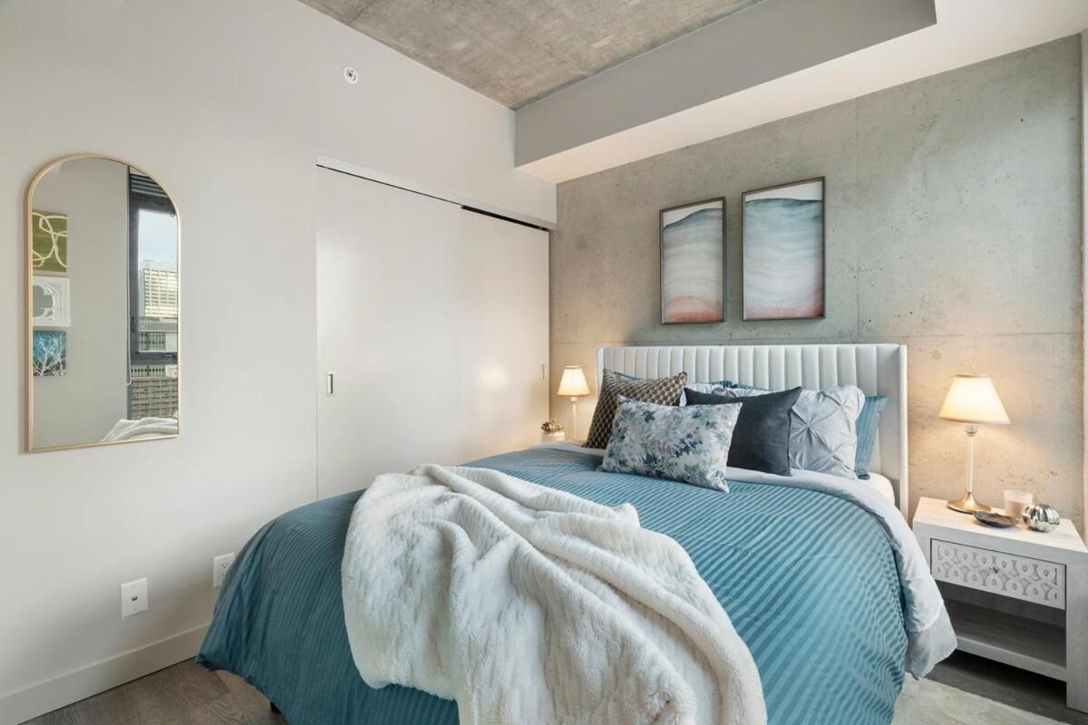 Apartment Stylish With Exclusive Rooftop Pool